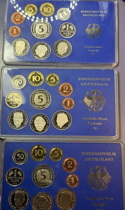 4 set di monete della Repubblica Federale Tedesca,