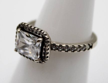 Anillo de plata de ley 925, piedras transparentes,