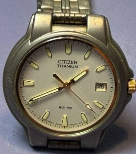 Quartz HAU "Citizen" Titanium, in good condition, 