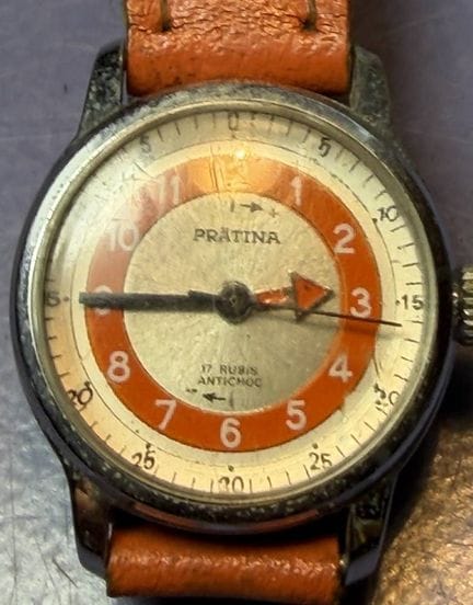 Vintage mechanical DAU "Prätina" with leather stra