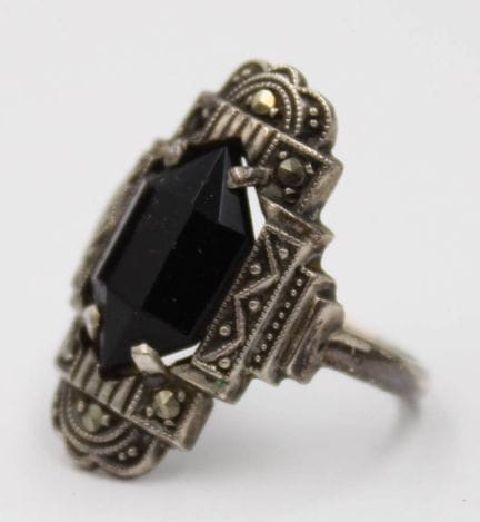 Art Deco silver ring made of 830 silver with onyx 