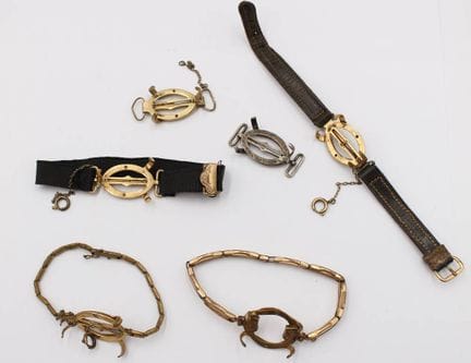 Assortment of watch straps / watch case mounts, ci