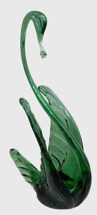Cygne en verre, vert, avec une fissure, H 15,5 cm,
