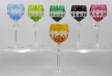 6只葡萄酒杯，包铅水晶玻璃，每只高约21厘米