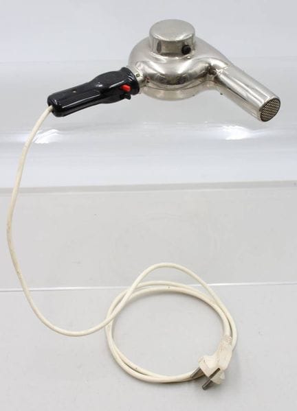 ancien sèche-cheveux, marque Schott, 500 W, se met