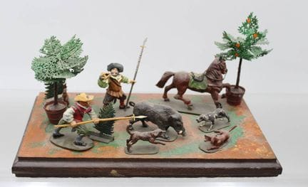 Figurines en étain sur plateau, peintes, scène de 