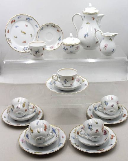 6人份咖啡套装，泽亨德纳与公司（Zehendner &amp; Co.）瓷器厂出品，散花纹饰