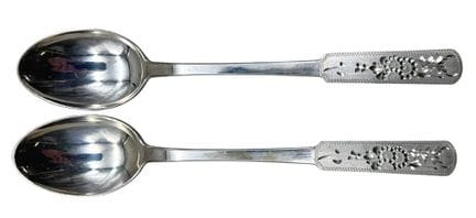 2 cuillères en argent avec gravure du nom, certifi