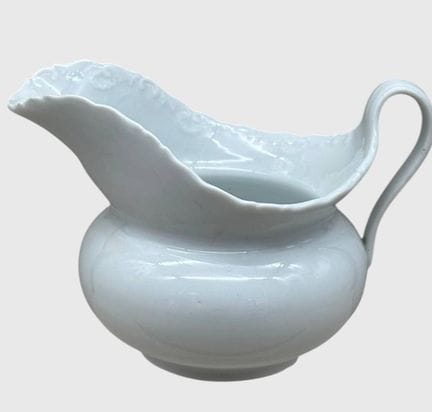 Sauciere, weiss "Meissen", 19.Jhd., Schwerter durc