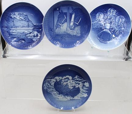 4 assiettes de Noël diverses, Bing &amp; Gröndahl,