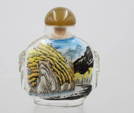 Botella de rapé, China, pintura entre cristales, a