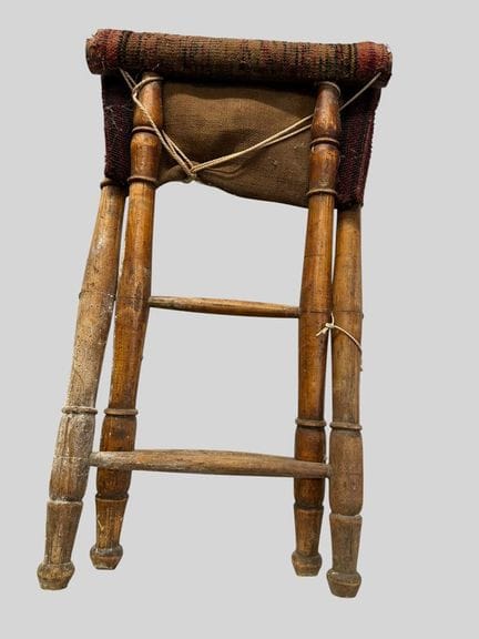 Taburete plegable, con moqueta como asiento, con s
