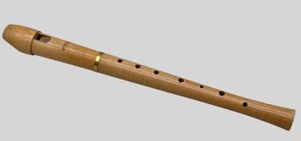 Flauta de Moeck en una funda