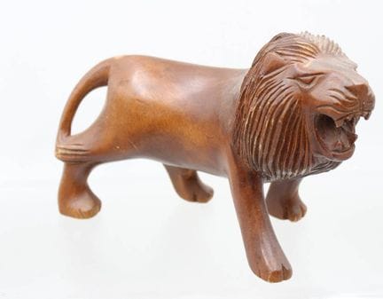 Figura de león de madera tallada a mano, aprox. 15