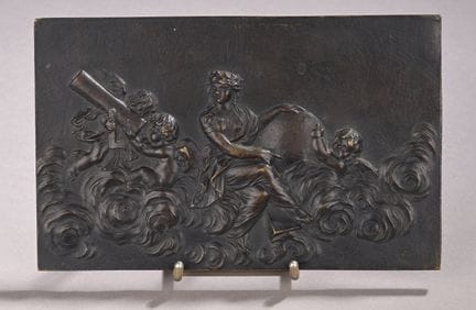 Plaque en bronze patiné à décor en haut-relief d’u