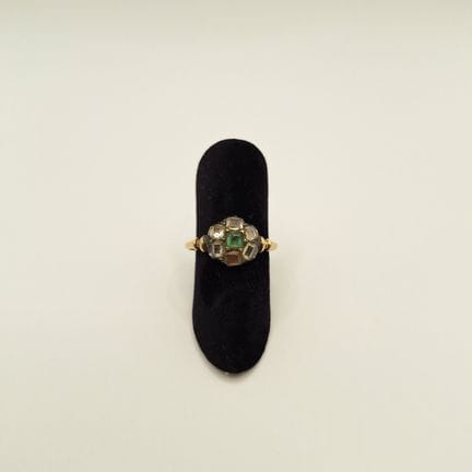 Bague en or jaune 18K 750‰ et argent 2nd titre 800
