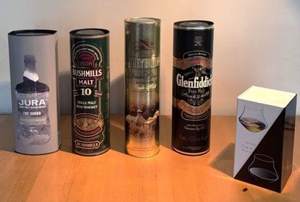 Lot de Whisky comprenant : Glenfiddich Pure Malt, 