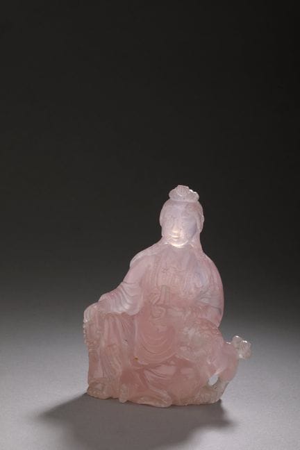 Statuette en quartz rose, Guanyin assise en lalita