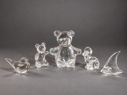 DAUM France
- Ours en verre pressé moulé. H. 18 cm