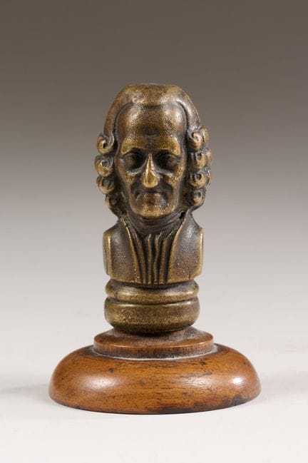 France, XIXe siècle
Voltaire
Petit buste en bronze