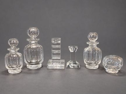 BACCARAT
Nécessaire de toilettes comprenant trois 