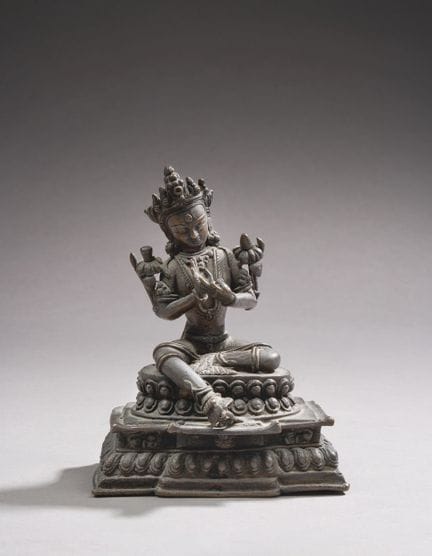 Statuette de Tara verte en bronze, la divinité ass