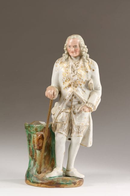 Voltaire debout, XIXe siècle 
Grande figure en por