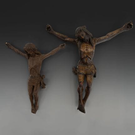 Ensemble composé de deux sculptures anciennes en b
