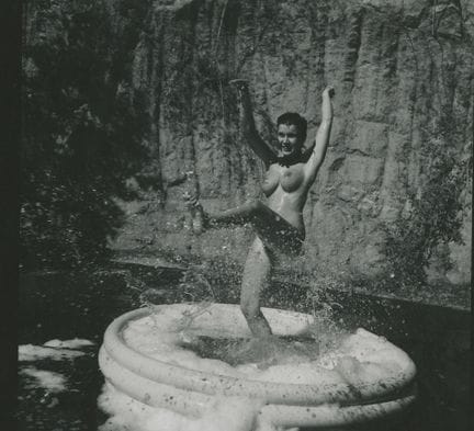 ANDRE DE DIENES Vintage Photo 1950s-1960s Nude Stu