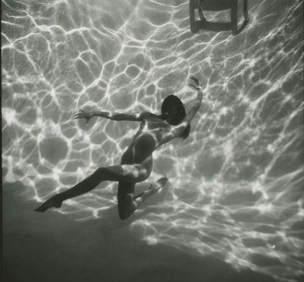 ANDRE DE DIENES Vintage Photo 1950s-1960s Nude Stu