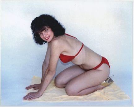 Vintage-Pin-up-Fotografie von BUNNY YEAGER, 10" x 
