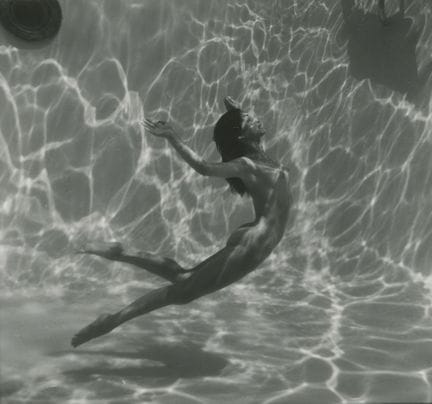 ANDRE DE DIENES Vintage Photo 1950s-1960s Nude Stu