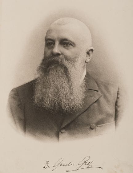 Sconosciuto (XX), Ritratto di Gustav Groß, fotoinc