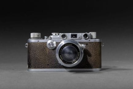 Fotocamera Leitz Leica IIIa n. 274 501 (1938) con 