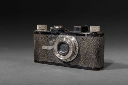 Fotocamera Leitz Leica I n. 43 032 (1930) con obie