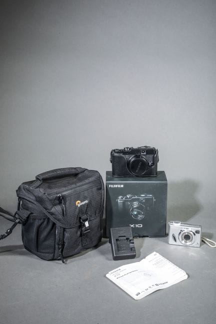 Con scatole originali, borsa e accessori, tra cui 
