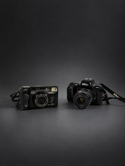 Set composto da due fotocamere diverse, non testat