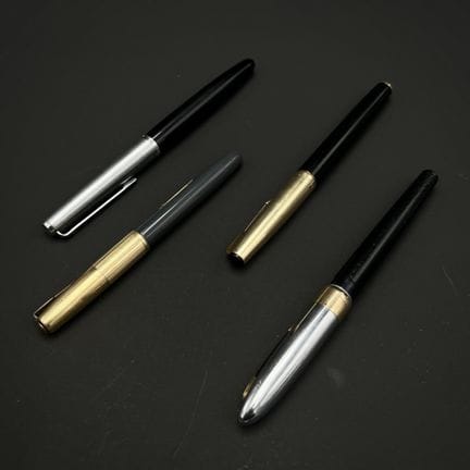 WATERMAN、PARKER、PELICANO 和 EVERSHARP
本套装包含四支树脂与金属材