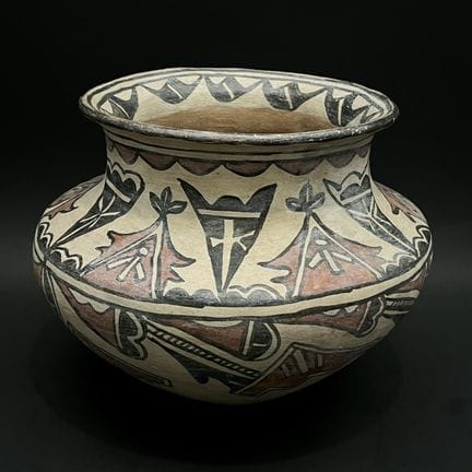 Jarre à eau, dite olla
Acoma ou Laguna, Nouveau-Me