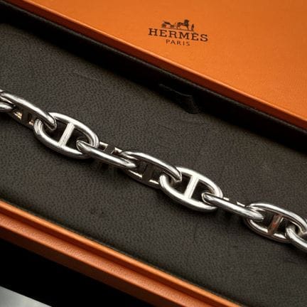 HERMES 
Bracelet en argent 925 millièmes à maille 