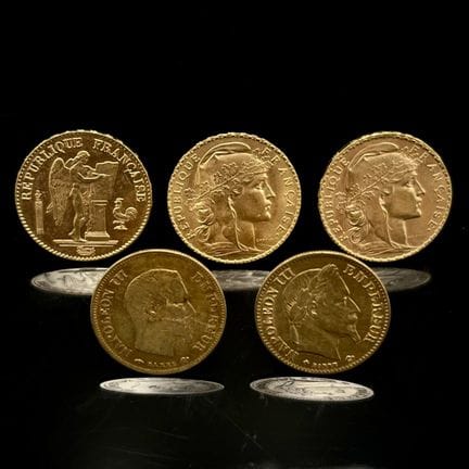 Ensemble de pièces or 900 millièmes comprenant : 
