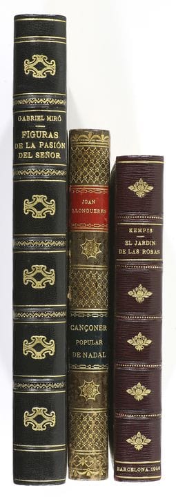 1946.  
 LIBRO.  
 (BIBLIOFILIA-ENCUADERNACIÓN).  
