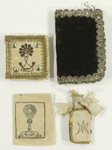 1841.  
 LIVRE.  
 (LIVRE MINIATURE-AMULETTE).  
 