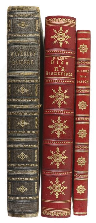 s. XX.  
 LIBRO.  
 (ENCUADERNACIONES).  
 LOTE DE