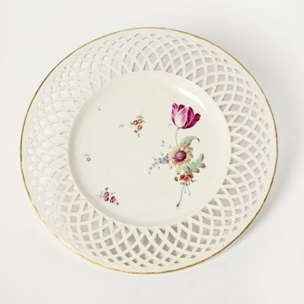 Porcelaine allemande XVIIIe dans l'esprit de Ludwi