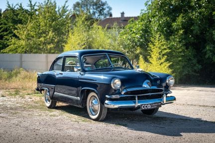 1952 – Kaiser-Frazer Henry J Corsair 

French regi