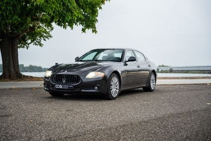 2010 – Maserati Quattroporte  

French registratio