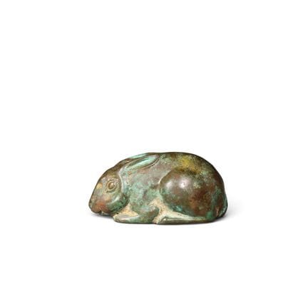 Lapin couché en bronze, datant de la dynastie Song