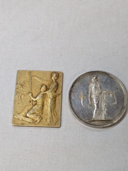 Set di 2 medaglie d'argento: 1 del Comitato centra