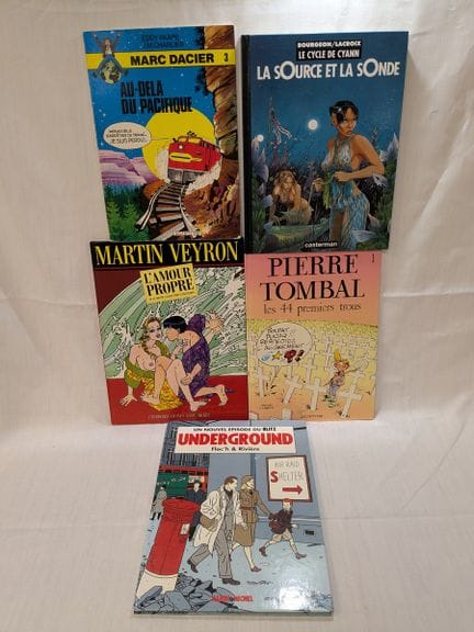 Lote de 6 cómics, uno de ellos en formato rústico.